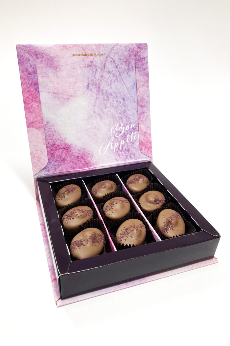 Bonboniéra Violette s lieskovým orechom